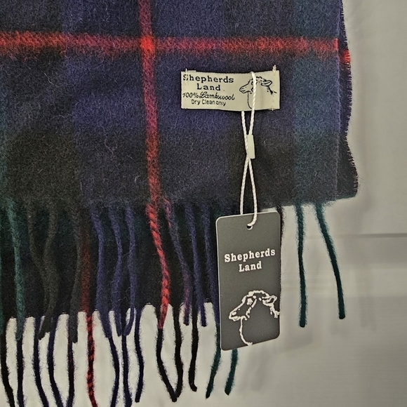 Accessories - Shepherds Land tartan plaid fringe scarf  100% lambswool blue green red …